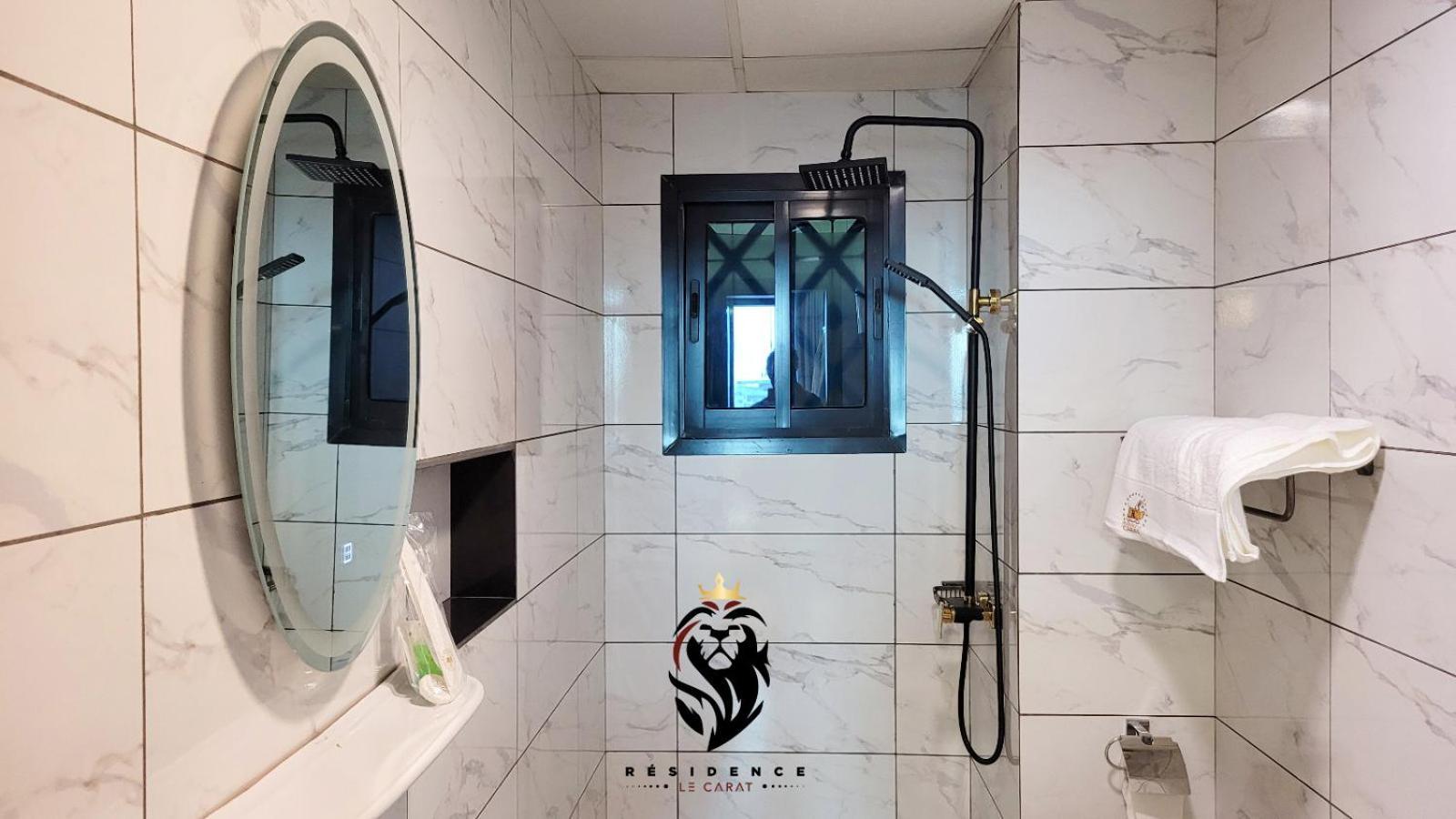 Residence Le Carat Дуала Екстер'єр фото